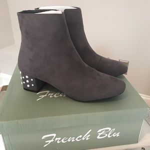 French Blu Gray Suede Ankle Bootie, Size 7. New in Box